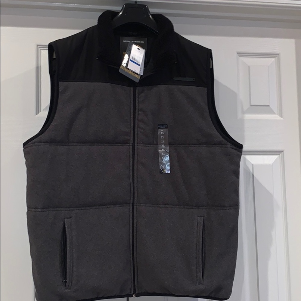 Nautica men’s fleece vest